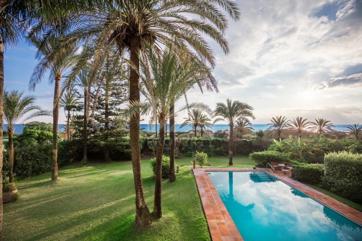 Beachfront properties for sale in Marbella
