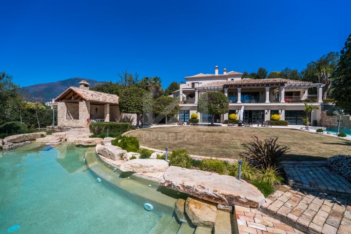 Properties for sale in La Zagaleta, Benahavis