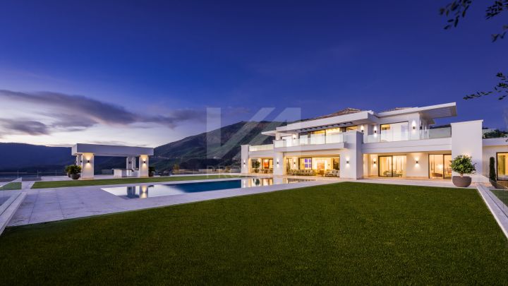 Properties for sale in La Zagaleta, Benahavis