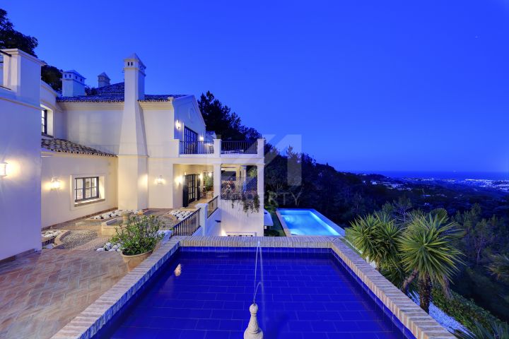 Properties for sale in El Madroñal, Benahavis