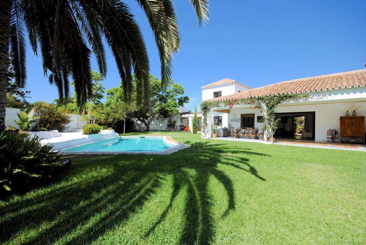 Propiedades alquiler corta temporada en Estepona