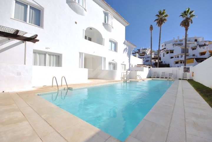 Apartamentos y pisos alquiler corta temporada en Nueva Andalucia