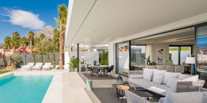 Semi Detached Villas for sale in Marbella Golden Mile