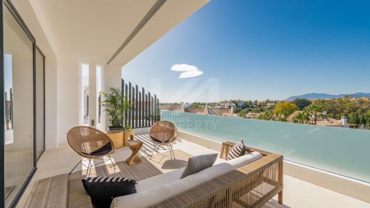 Semi Detached Villas for sale in Marbella Golden Mile