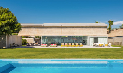 Benahavis, Futuristic style 7 bedroom villa for sale in Los Flamingos Golf, Benahavis