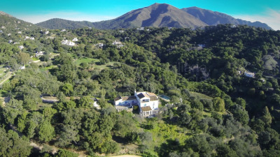 Casares, Charming 4-bed country house for sale in beautful location of La Celima, Casares