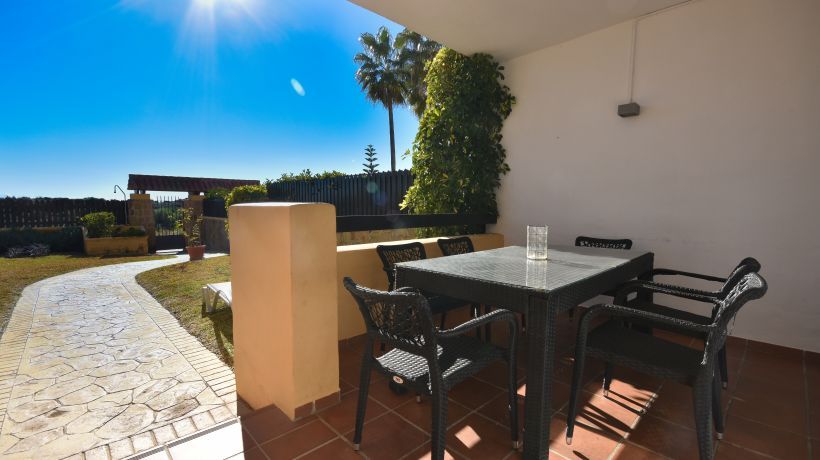 Ground Floor Apartment for long term rent in Arenas de Bahia Marbella, Marbella East