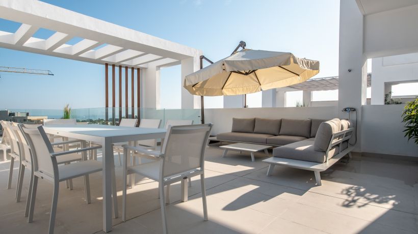 Duplex Penthouse for long term rent in Los Miradores del Sol, Estepona
