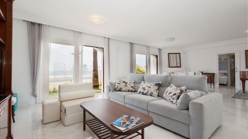 Apartamento Planta Baja En alquiler de larga temporada en Playas del Duque, Marbella - Puerto Banus