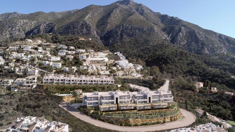 Apartment for sale in Carretera de Istan, Istan