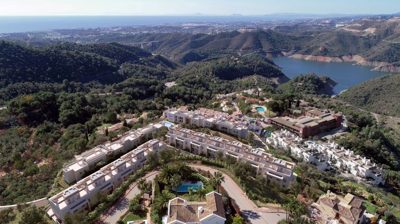 Apartment for sale in Carretera de Istan, Istan