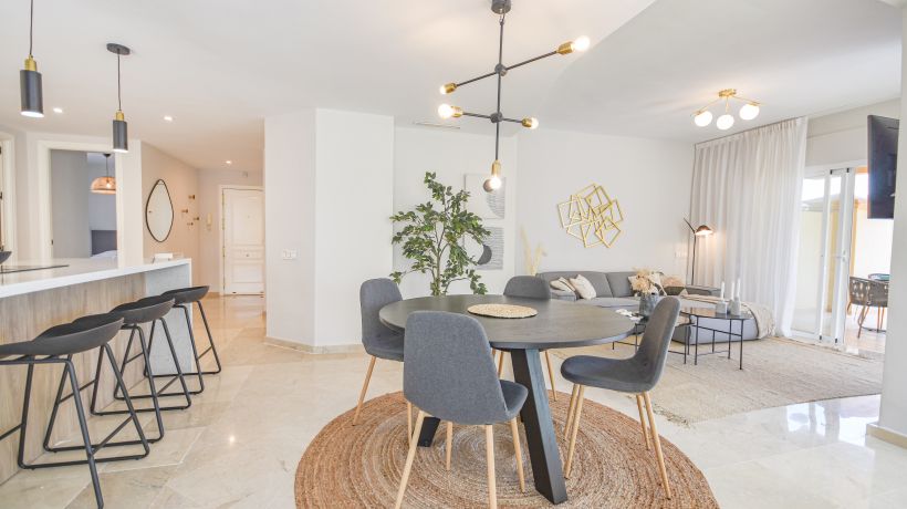 Apartment zum Verkauf in Elviria Hills, Marbella Ost