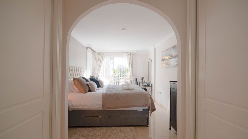 Fabulous property in Elviria, Marbella with 24h security