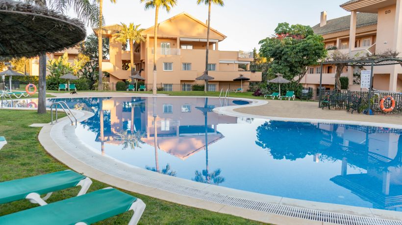 Fabulous property in Elviria, Marbella with 24h security