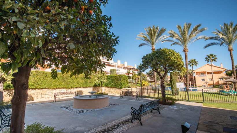 Fabulous property in Elviria, Marbella with 24h security