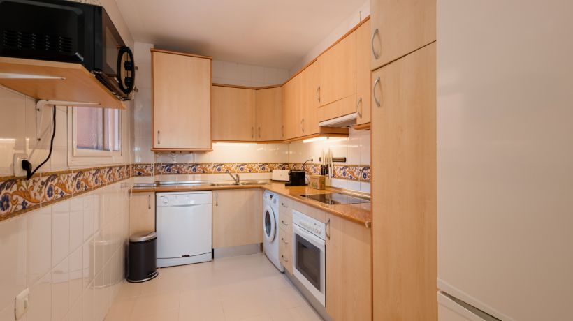 Modern sea view apartment in La reserva de Marbella