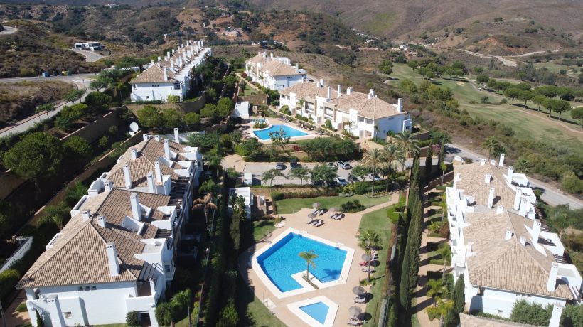 Holiday home, with sea and mountain views, in Mijas Costa
