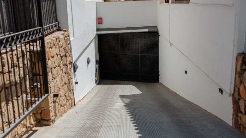 Beachfront holiday home with sea views, Bahia de Marbella