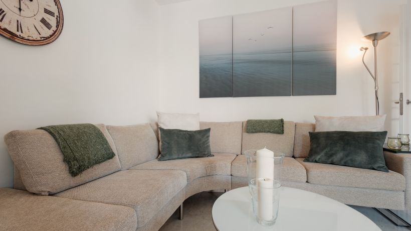 Holiday apartment in first line beach complex in Urbanization Pueblo Mediterráneo, Marbella