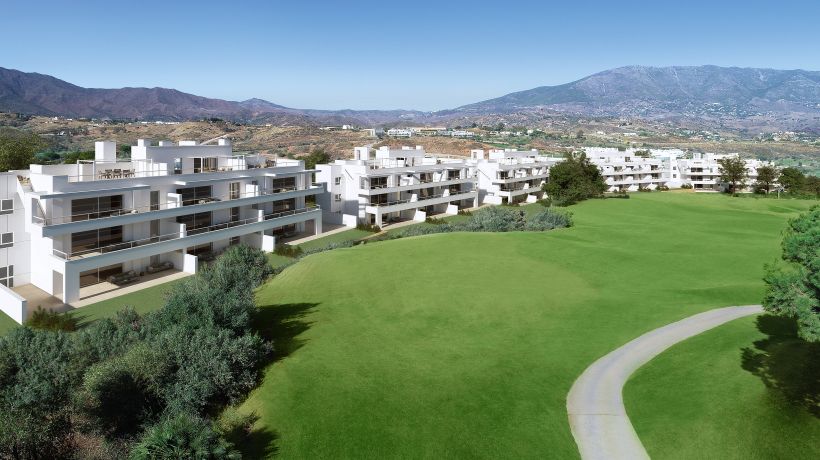 Solana Village, contemporary apartments and penthouses for golf lovers at La Cala Golf Resort in Mijas