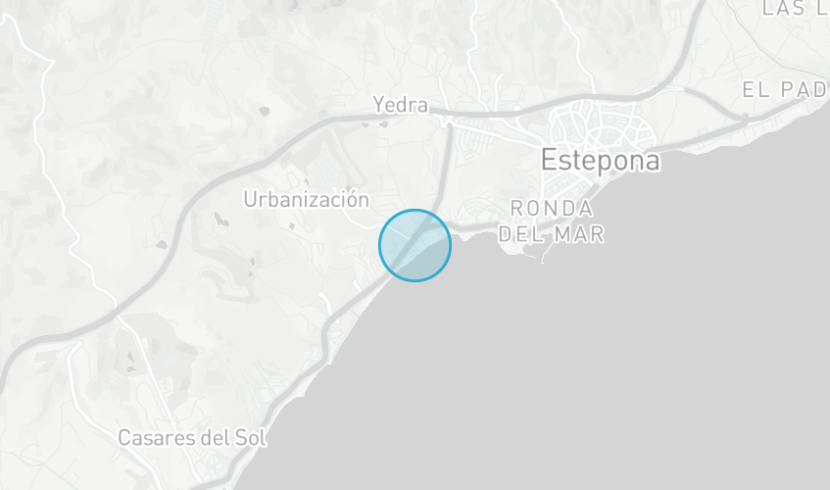 Duplex penthouse on the beachfront in Guadalobon, Estepona