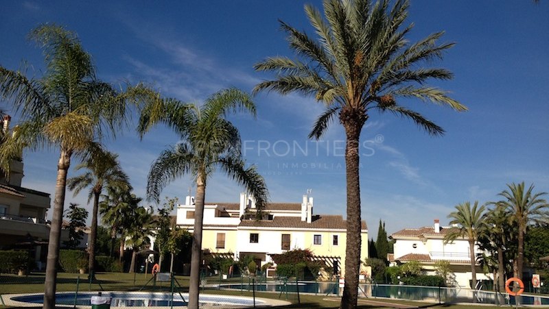 Exclusive Frontline Golf Duplex Apartment in San Roque Club