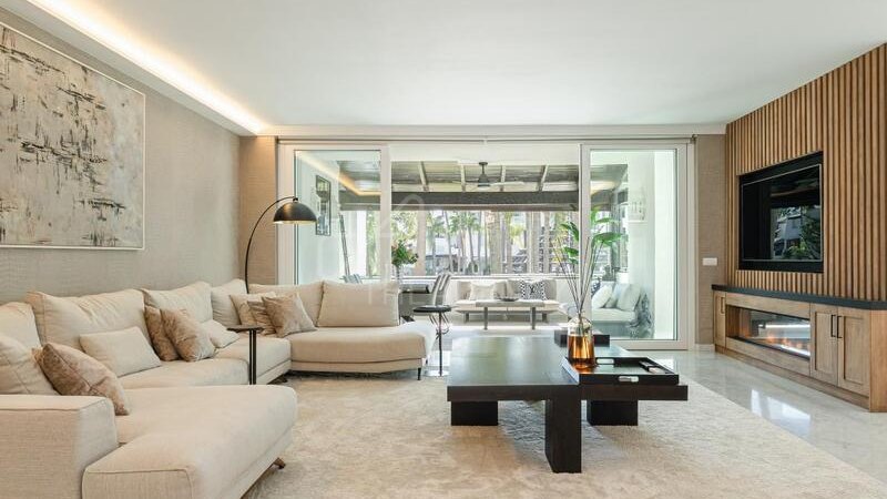 Beautiful Ground floor Apartment in Marina de Puente Romano, Marbella.