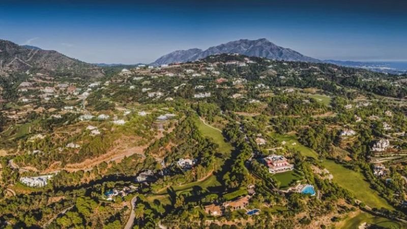 panoramic view of La Zagaleta real estate, featured image for the article 