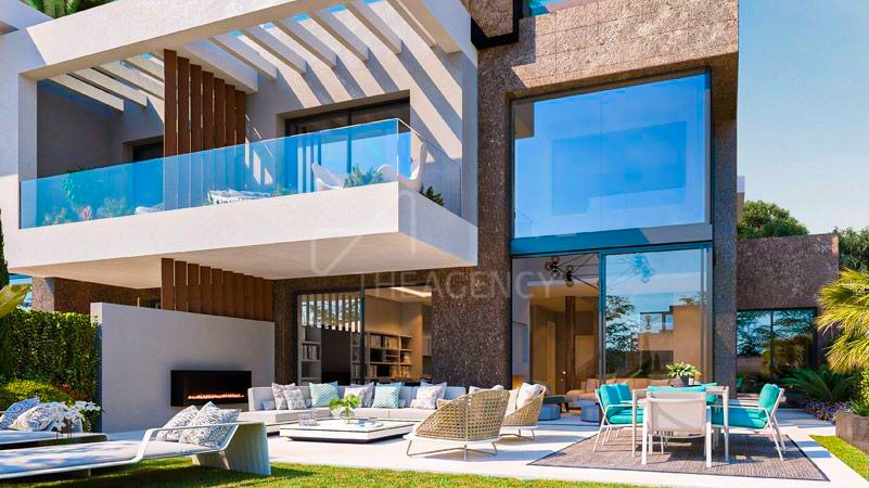 Majestic Sea View Residences with Private Pools and Luxurious Amenities