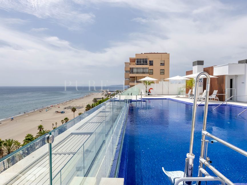 Amazing two bedroom apartment in a unique place next to the sea in Estepona