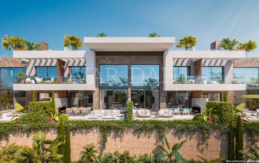 Neue zeitgenössische Reihenhäuser und Doppelhaushälften mit Meerblick in Marbella