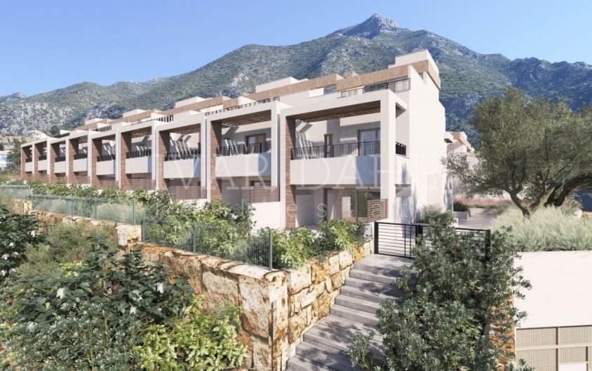 Panoramic views over sea towards Africa, New modern townhouses for sale in Istán, Marbella, Costa del Sol
