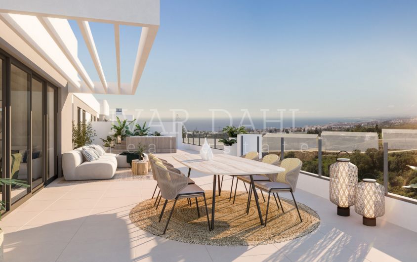 Nybyggda lägenheter, bottenvåningar och takvåningar till salu, med havsutsikt, i Marbella East.
