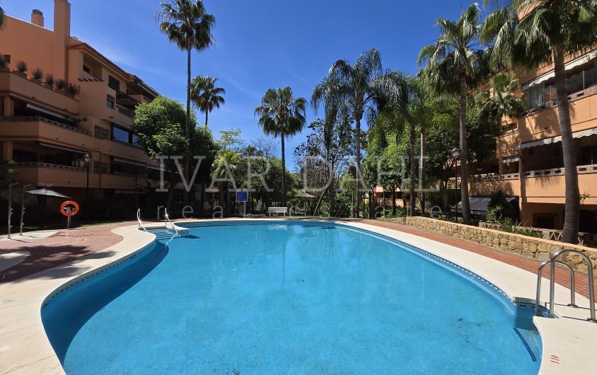 Elegant Three-Bedroom Apartment in Costa Nagüeles III, Marbella Golden Mile
