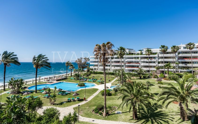 Beachfront Apartment in Playa Esmeralda, Marbella Golden Mile