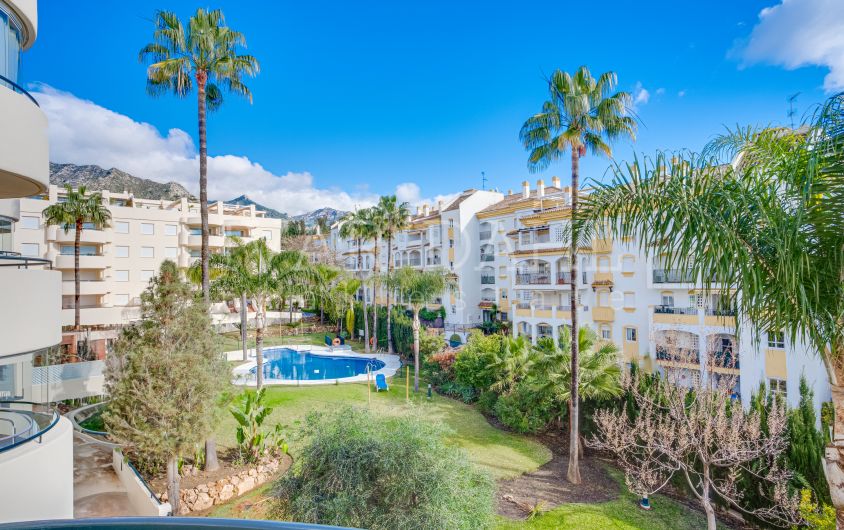 Elegante apartamento en Gran Ducado, Milla de Oro de Marbella