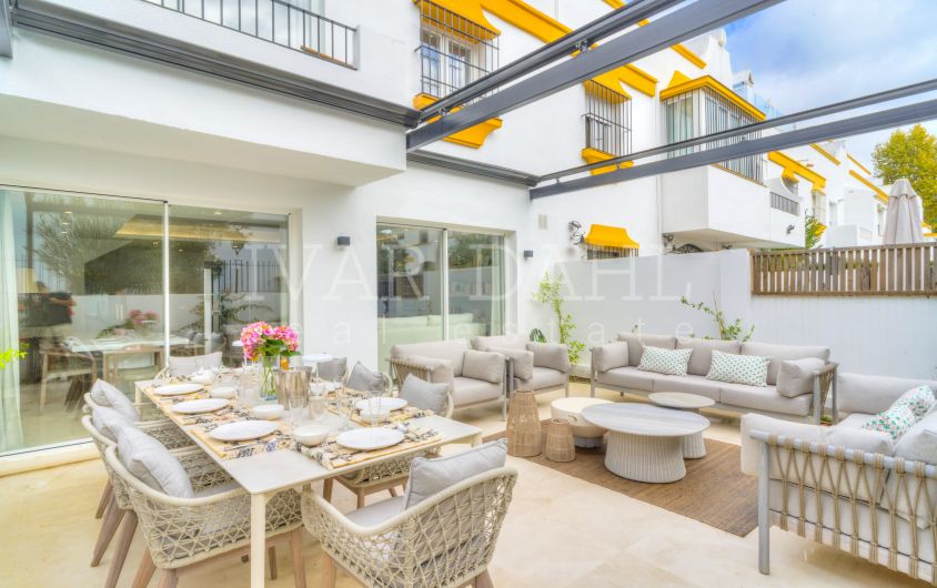 Marbellamar, elegant renovated townhouse on Marbella's Golden Mile