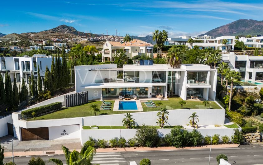 Luxury Villa in La Alquería, Benahavis