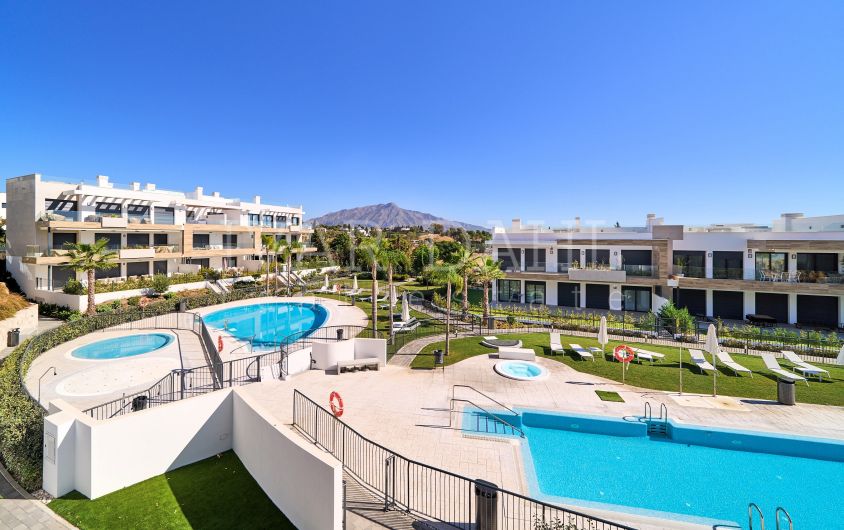 New project in a privileged location right next to Marbella - Last Units - Completion this Summer