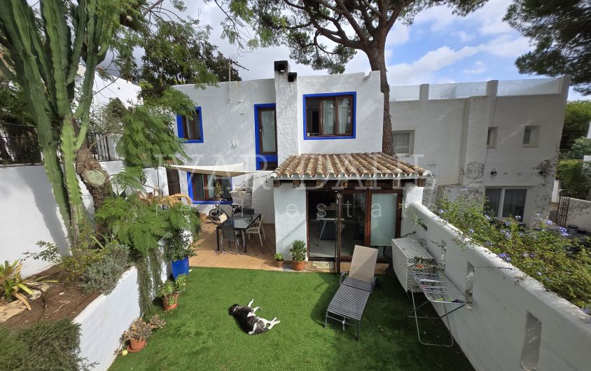 Charming Townhouse in Balcones de Sierra Blanca, Marbella