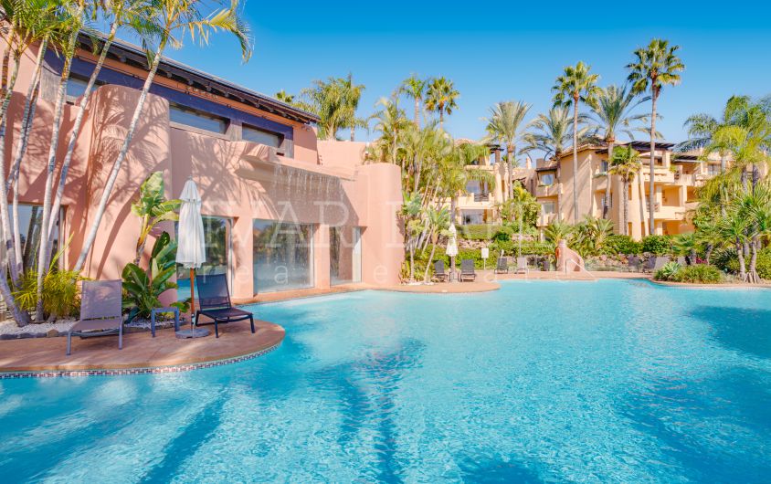 Ground floor apartment in Mansion Club, Marbella Golden Mile