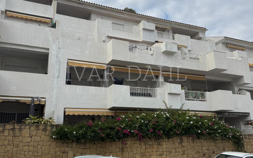 South-facing two-bedroom apartment opposite Hotel Puente Romano, on Marbella Golden Mile.
