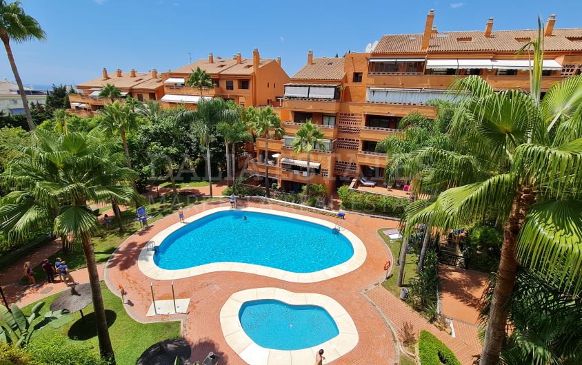 Elegant 3-Bedroom Apartment in Costa Nagüeles III, Marbella Golden Mile