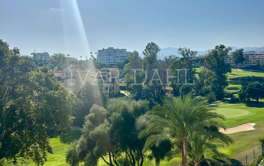 Exclusive Apartment on the First Line of the Golf Course in Guadalmina Alta, San Pedro de Alcántara