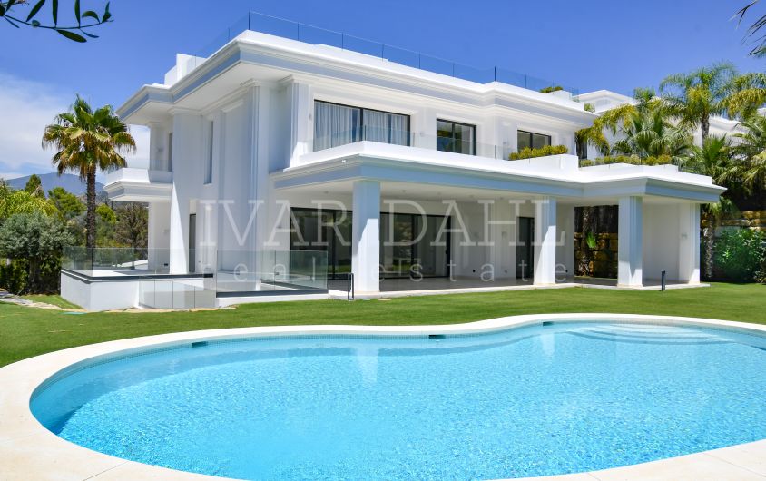 EXCLUSIVE DETACHED VILLAS IN LOMAS DE MARBELLA CLUB