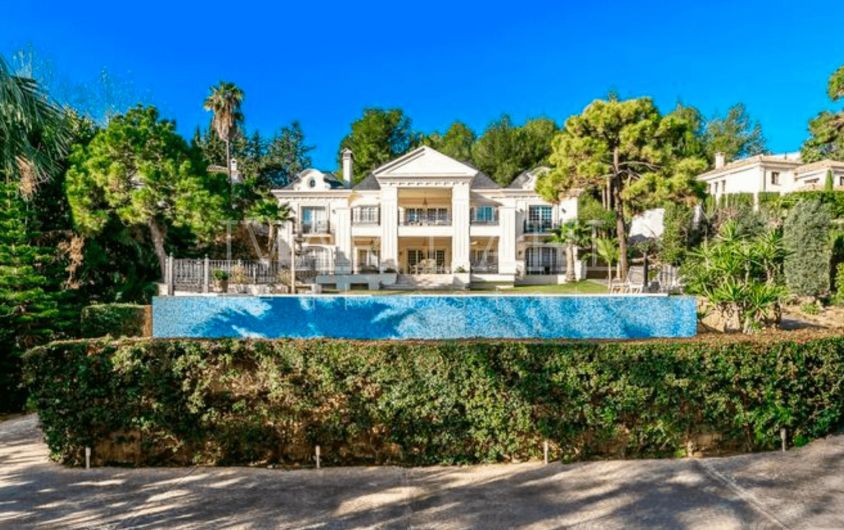 Exclusiva villa de lujo en Cascada de Camoján, Marbella Golden Mile