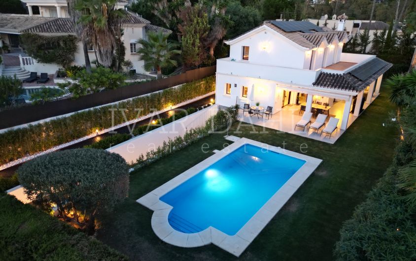 Villa Cisne - Nueva villa en Nueva Andalucia