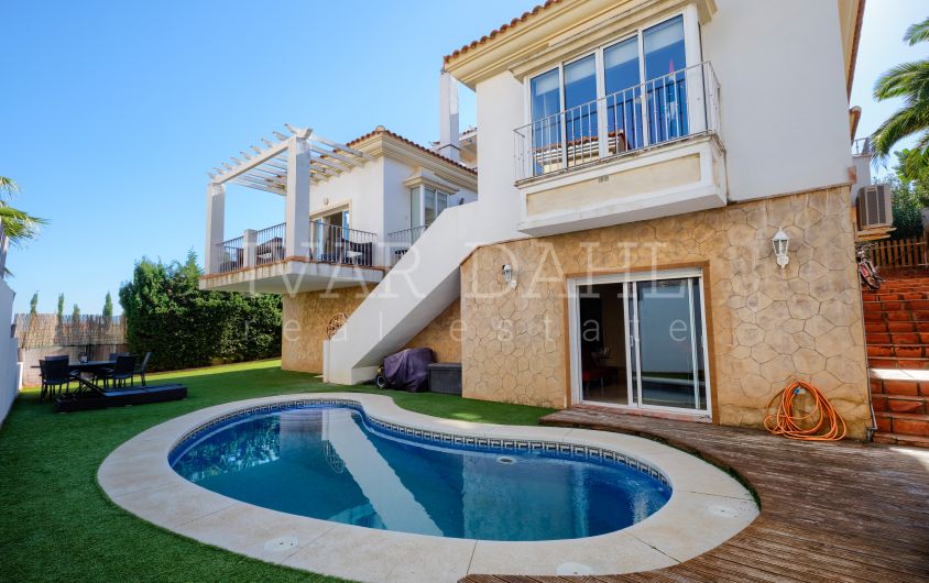 Single Villa in gated complex, Riviera del Sol, Mijas-Costa