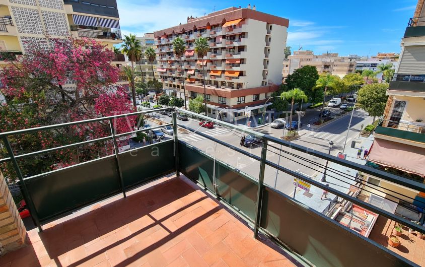 Apartment for sale in the center of Marbella, Av. Ricardo Soriano area