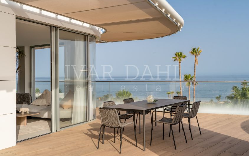 Fabelhaftes Penthouse direkt am Strand in Estepona